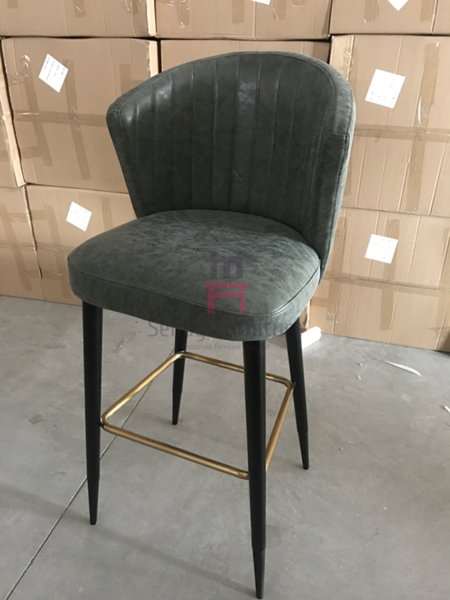 Legno verde della cenere del velluto di stile del ristorante degli sgabelli da bar di lusso del rifornimento con i piedi