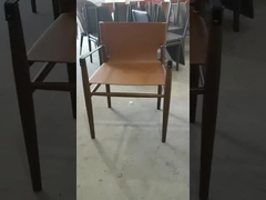 La stanza di Ash Wood Frame Restaurant Dining presiede il bracciolo moderno per l'ingresso dell'hotel